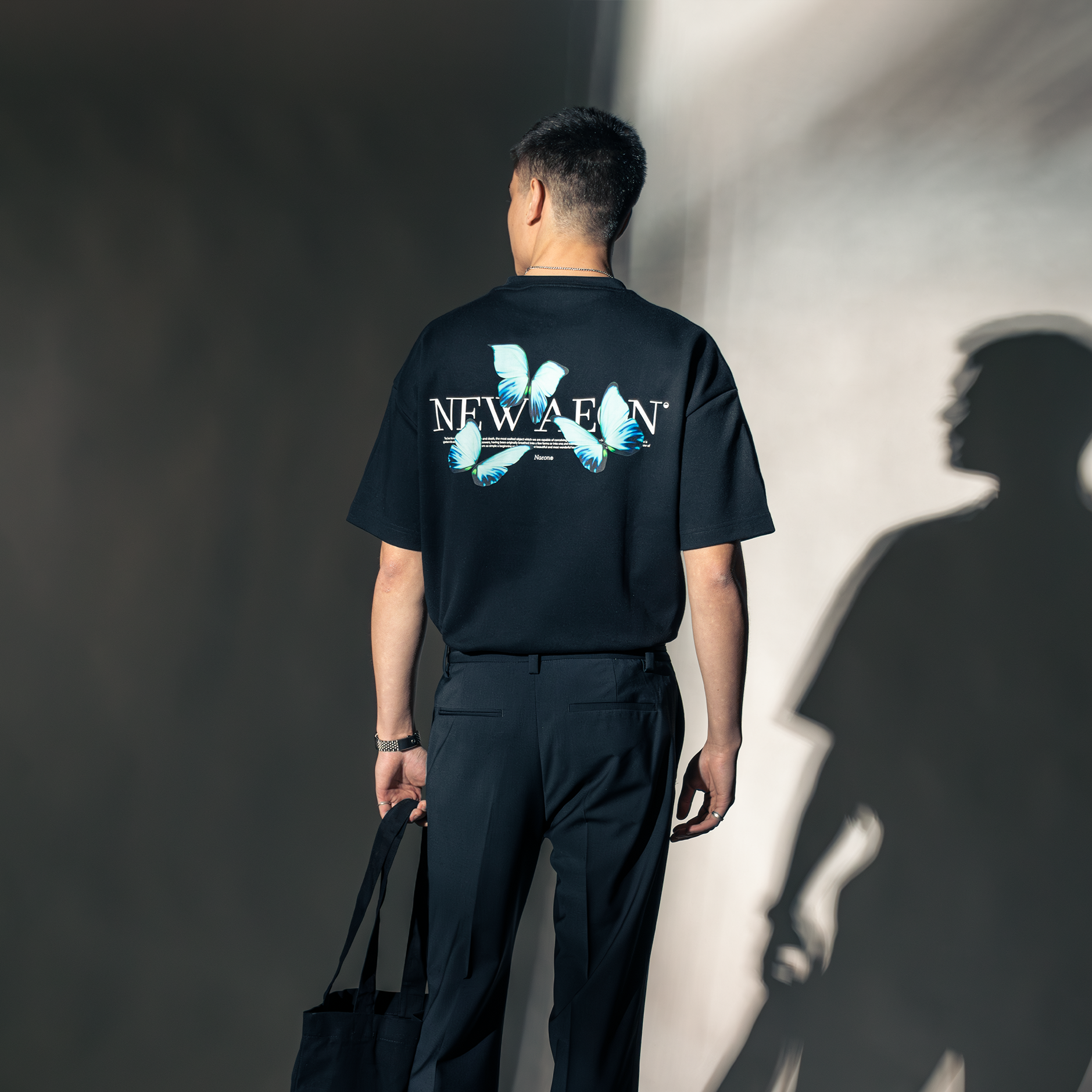 Wings Heavyweight Tee — Black
