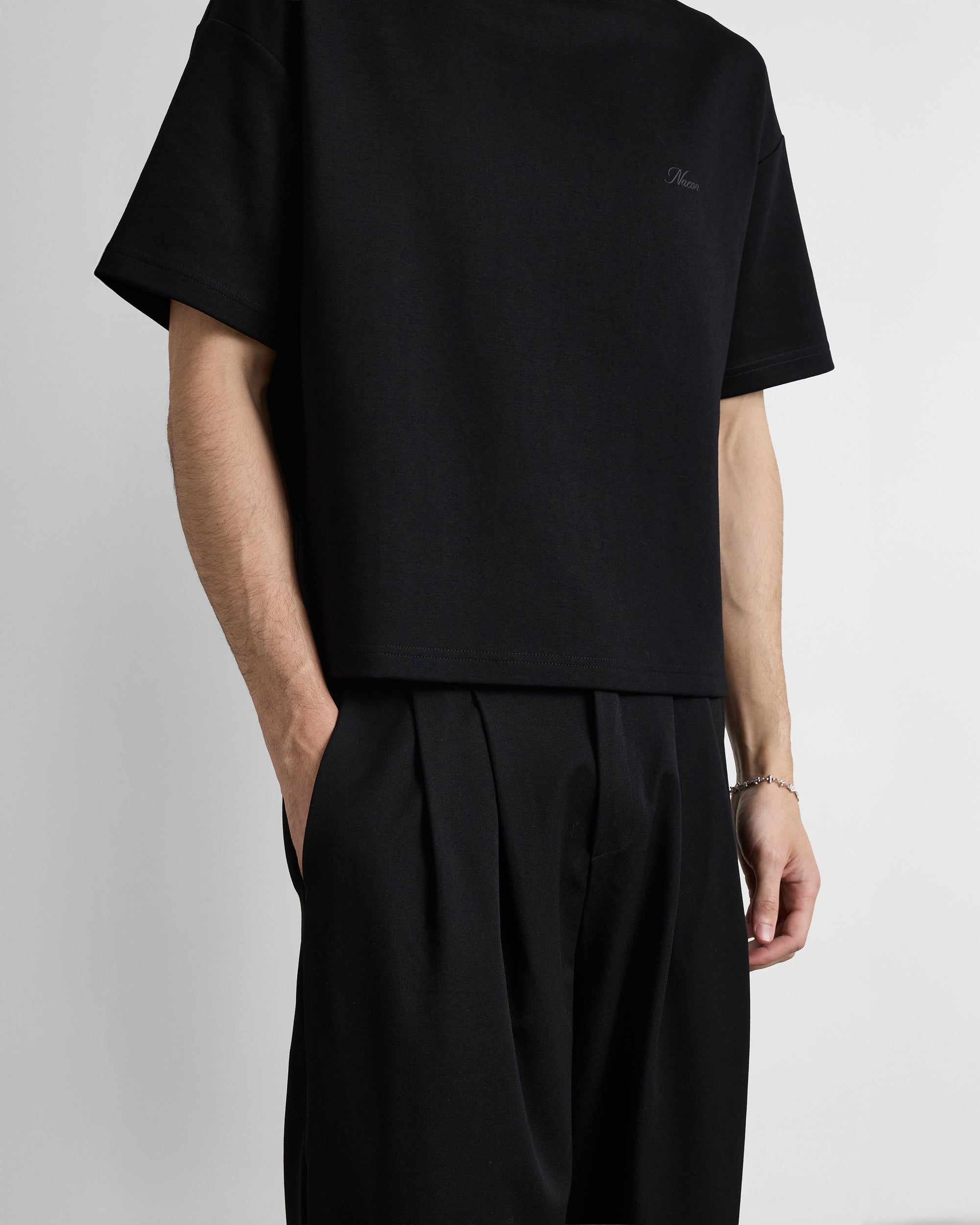 Essence Heavyweight Tee — Night